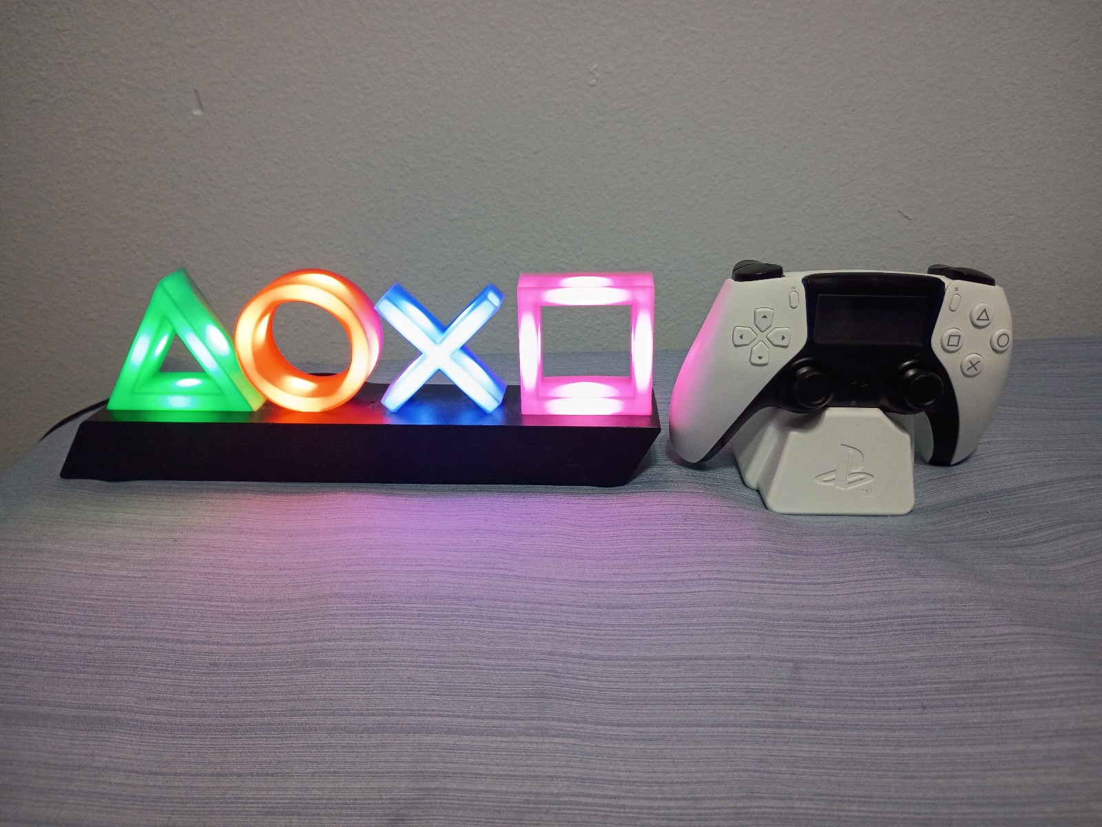 Paladone PlayStation Icon Light + Paladone Controller Alarm Clock