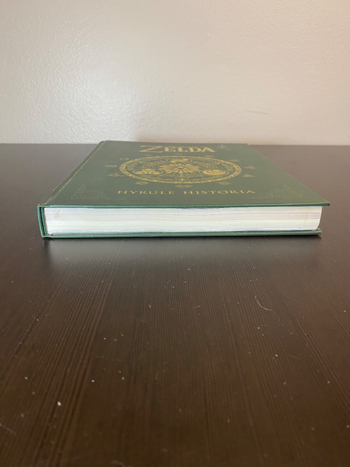 Nintendo The Legend Of Zelds Hyrule Historia Hardcover Book Dark Horse Books