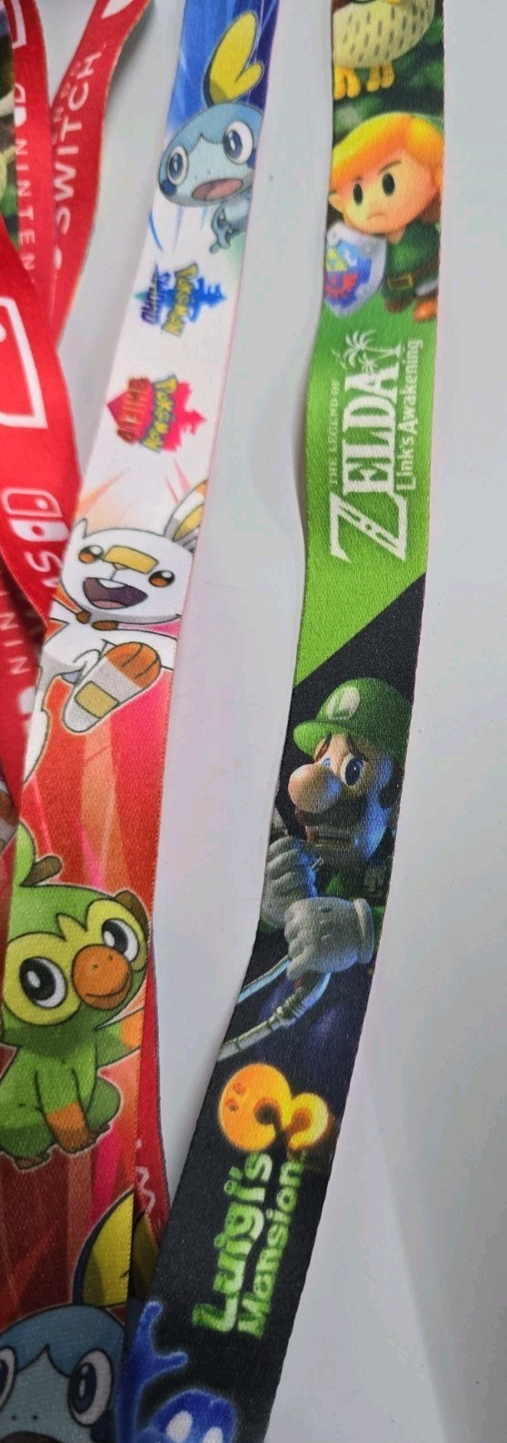 Set Of 10 Luigi,Zelda ,Pokemon Nintendo Switch 2019 E3 Expo Lanyard