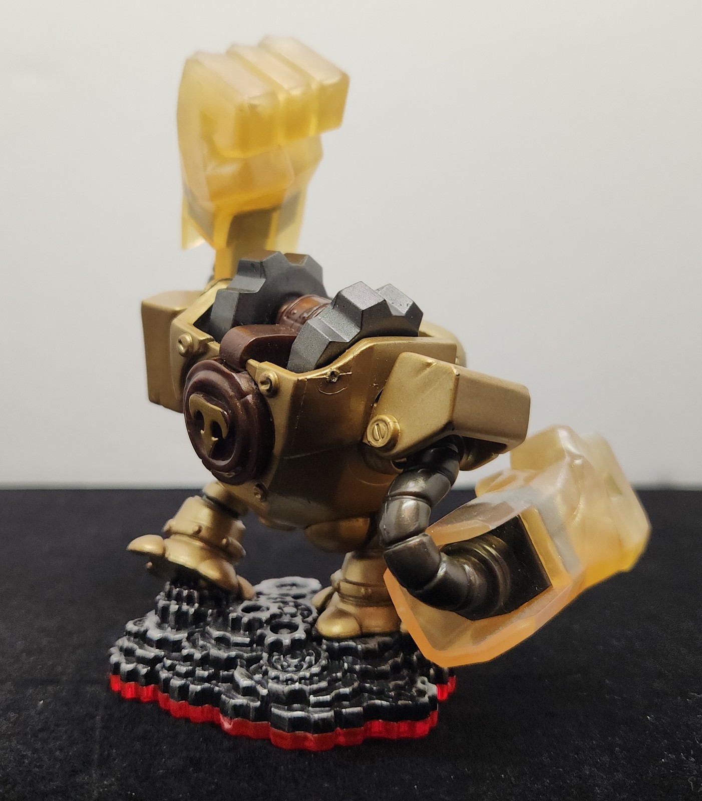 Skylanders: Trap Team ~ Jaw Breaker