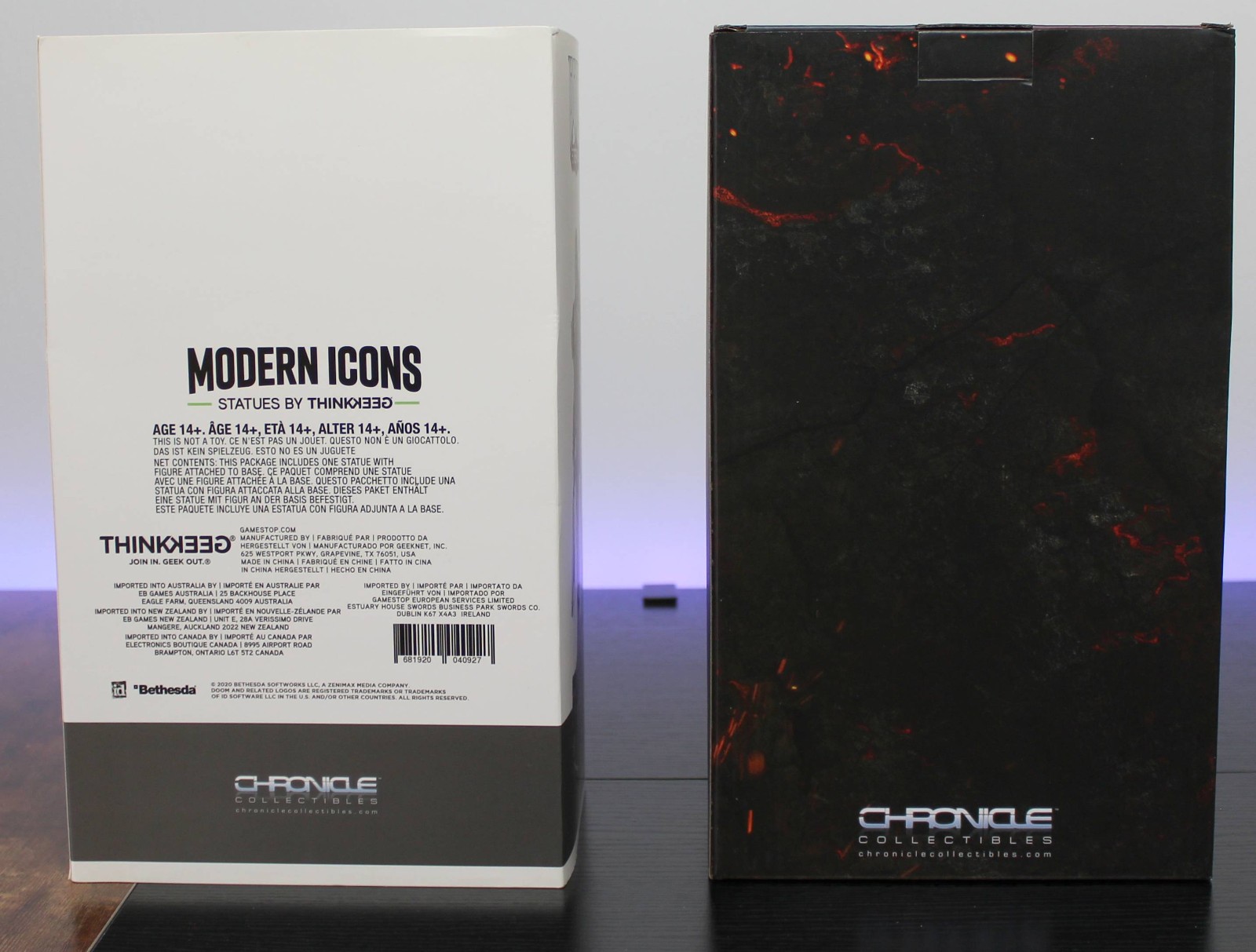 Doom Eternal ThinkGeek Modern Icons #11 Doom Slayer Statue