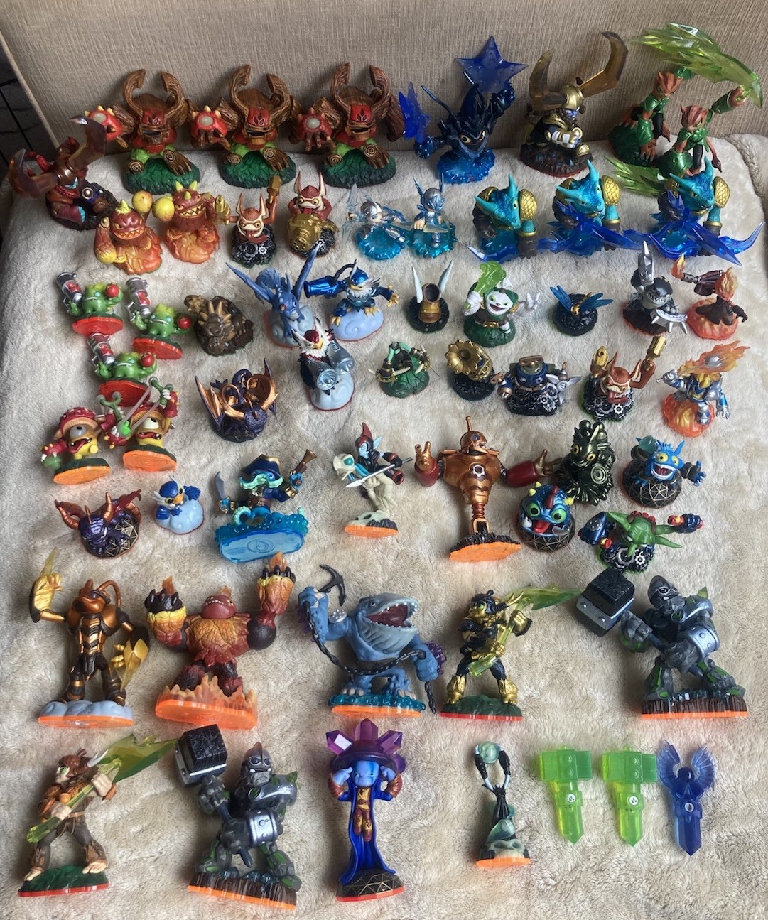 Skylanders Activision Character Action Figure Large Mixed Bundle Lot 58 Pieces