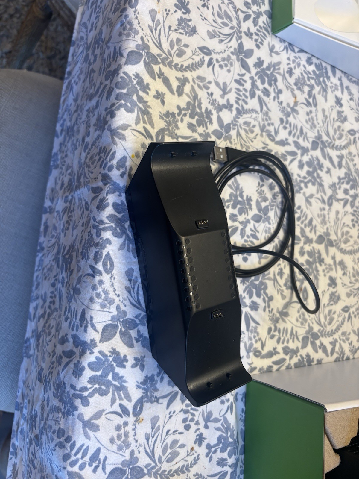 Microsoft Xbox Series S 1TB Black Console 1440p 120FPS w/2 Controllers & Charger