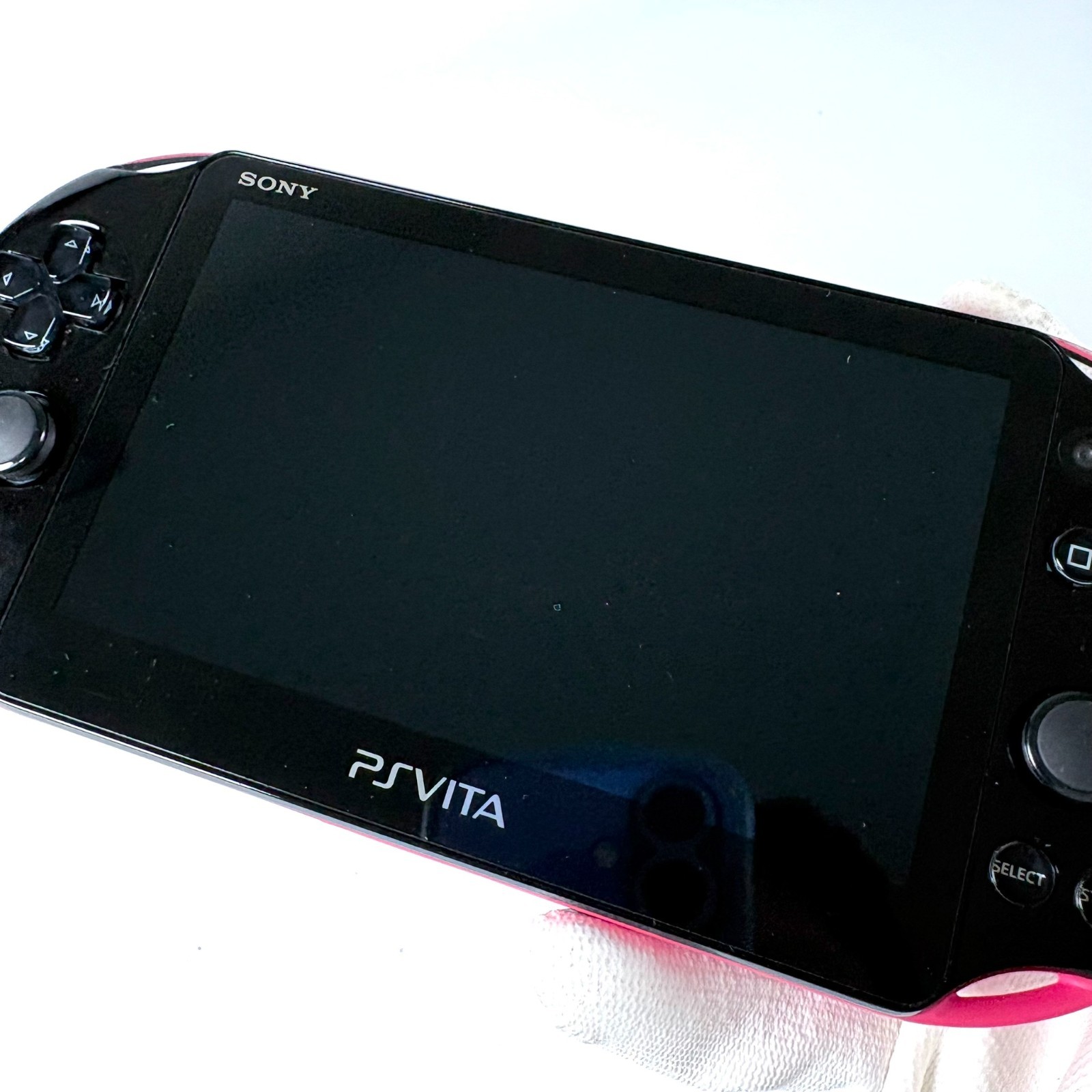Sony PlayStation Vita PS Vita PCH-2000 ZA15 1GB Handheld System – Pink/Black