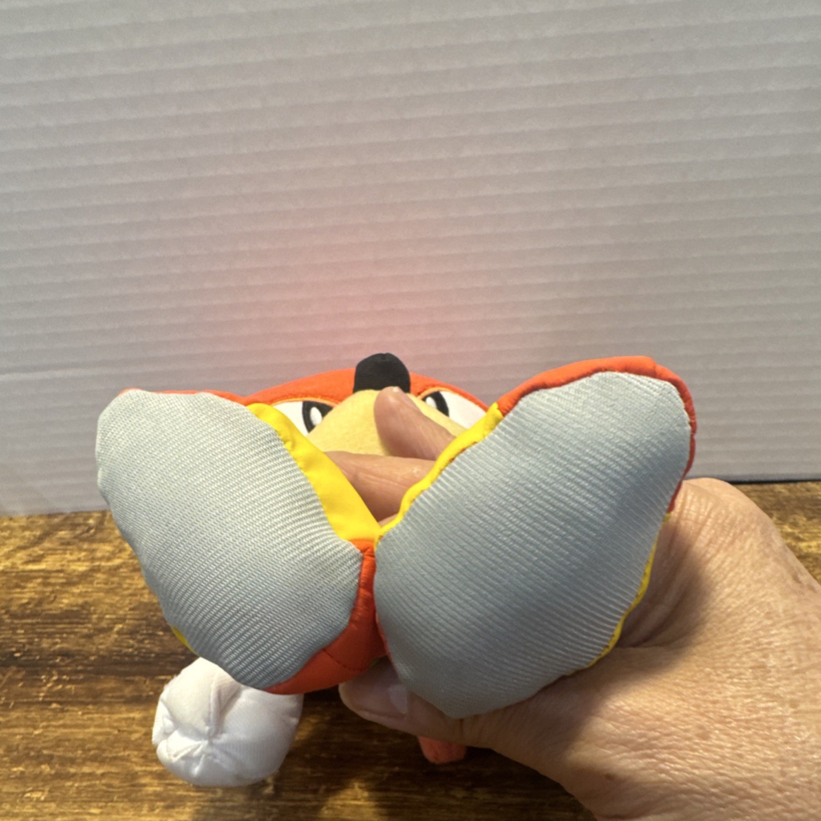 JAKKS Pacific Knuckles the Echidna Washable Plush Doll Sonic the Hedgehog 2023