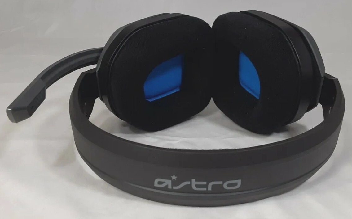 Astro A10 Wired Stereo Gaming Headset Blue Gray For Playstation Or Xbox Console