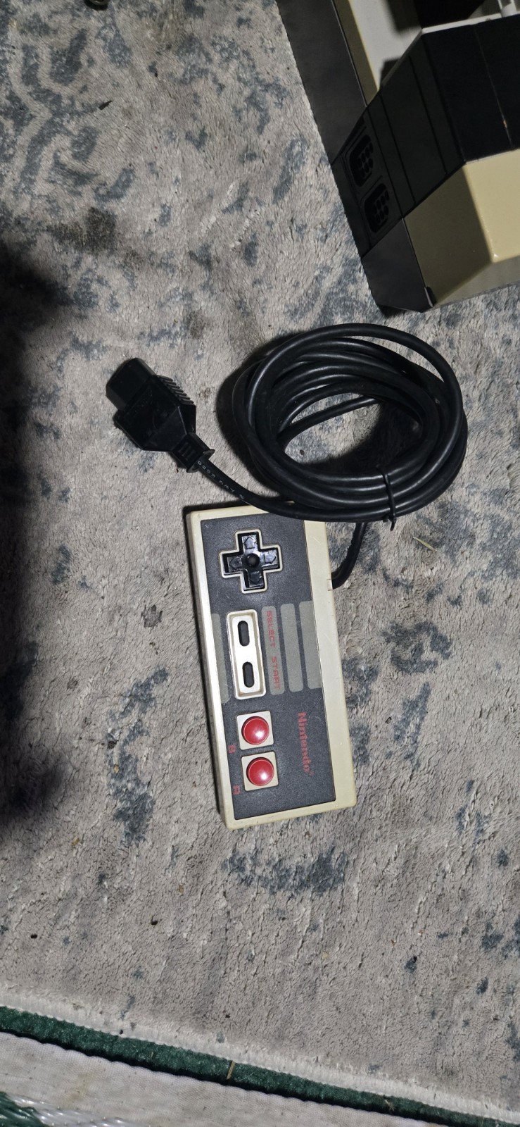 Nintendo NES Entertainment System Console Bundle w/ Games, Controller