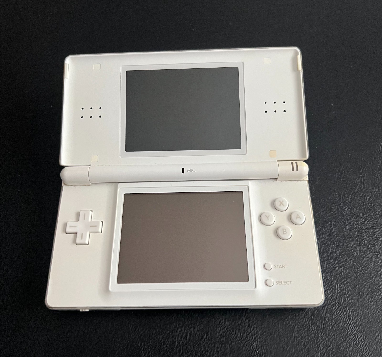 Nintendo DS Lite White Handheld Console Tested & Working w/ Charger & Stylus