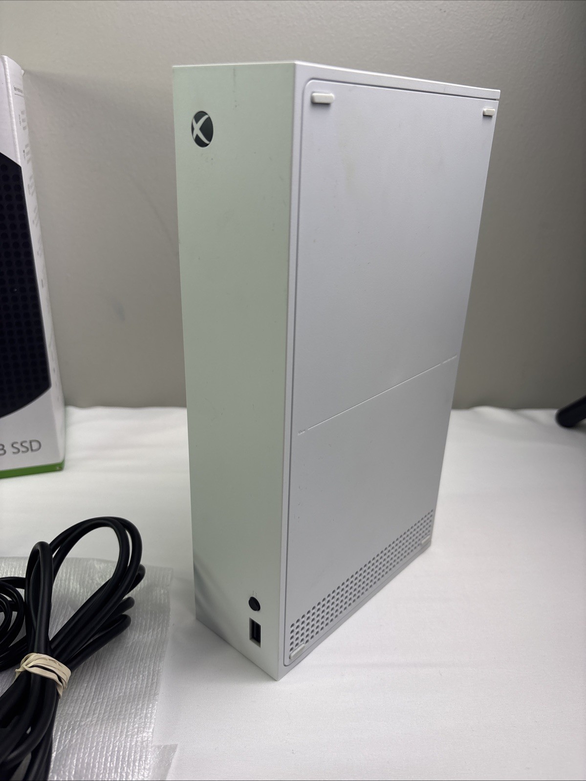 Microsoft Xbox Series S 512GB + Turtle Beach Headphones & 3 Controllers