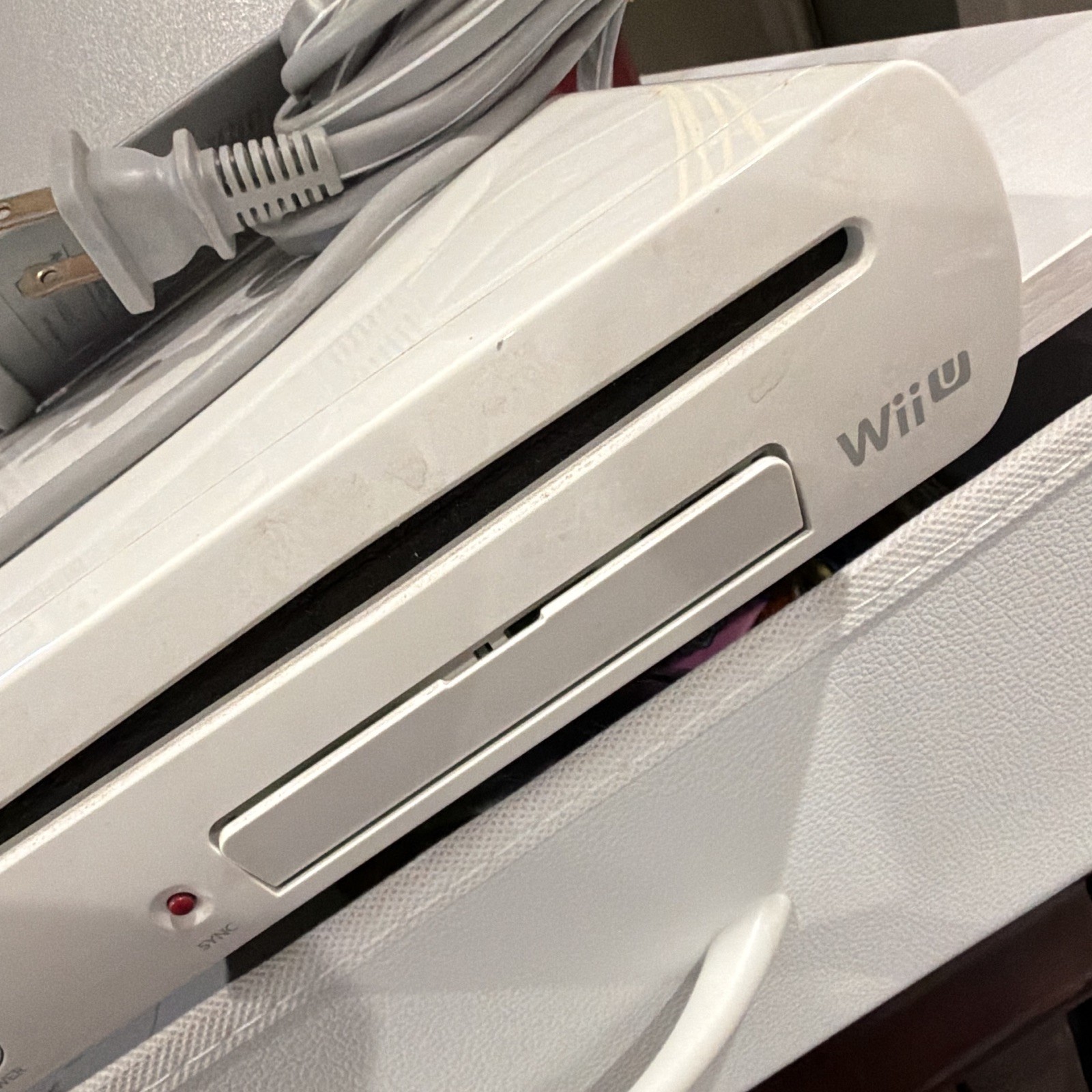 UNTESTED Wii U 32GB Console White 1080p Wi-Fi Region Free AC Power Adapter
