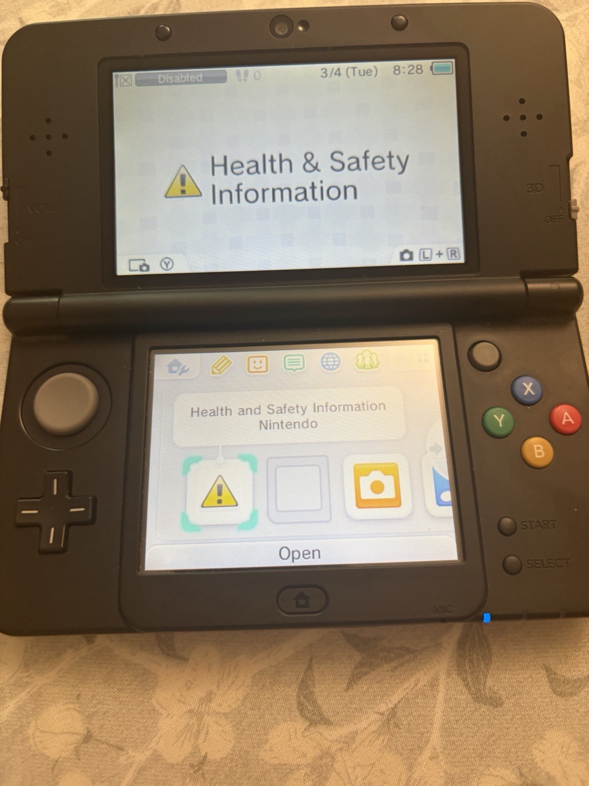 Nintendo 3DS Original Super Mario Edition 4GB Handheld System – Black
