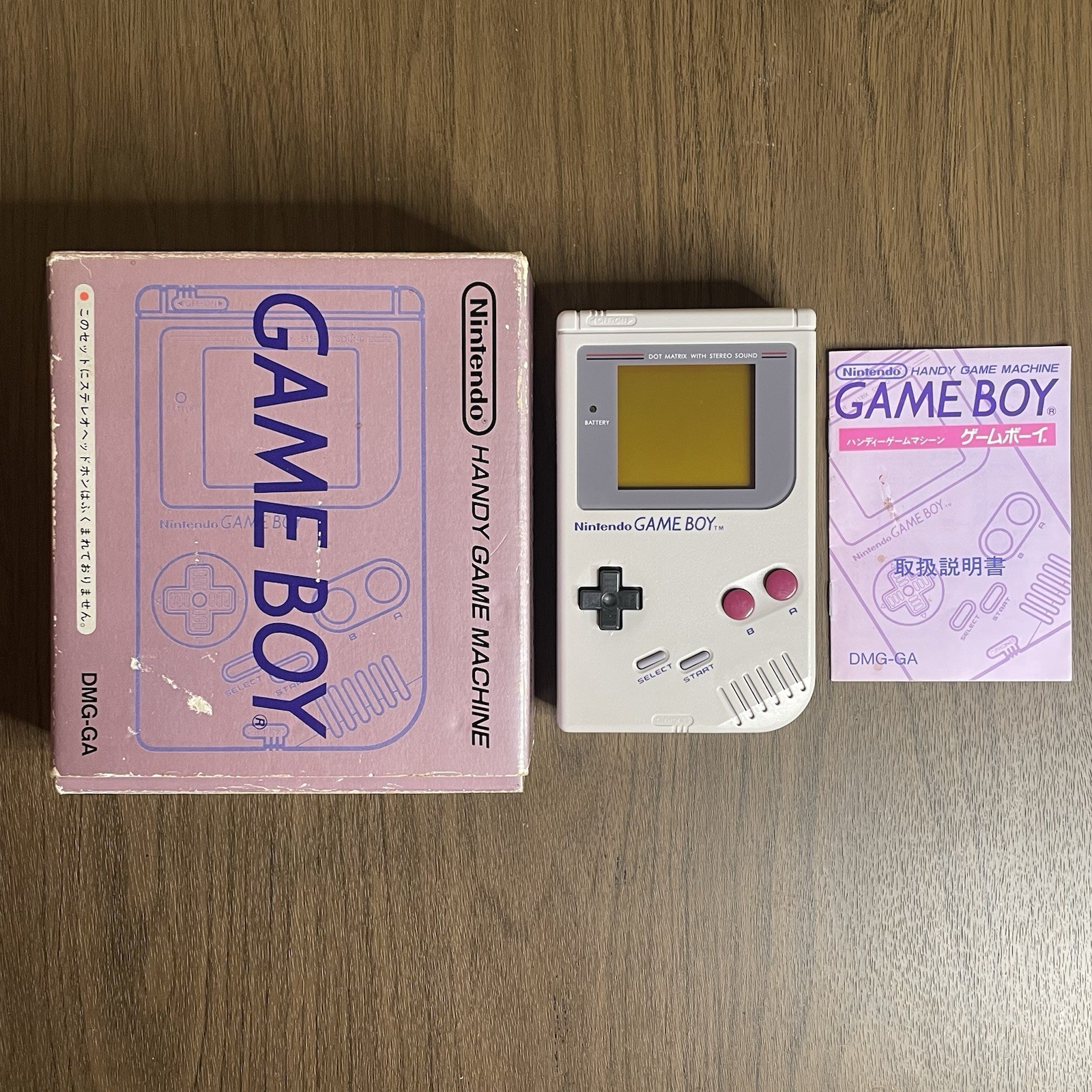 Original Nintendo GameBoy DMG-01 Handheld Console Gray CIB Complete In Box
