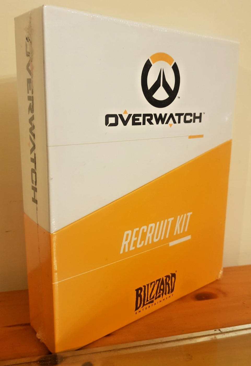 Overwatch Recruit Kit – Blizzard (Sealed)