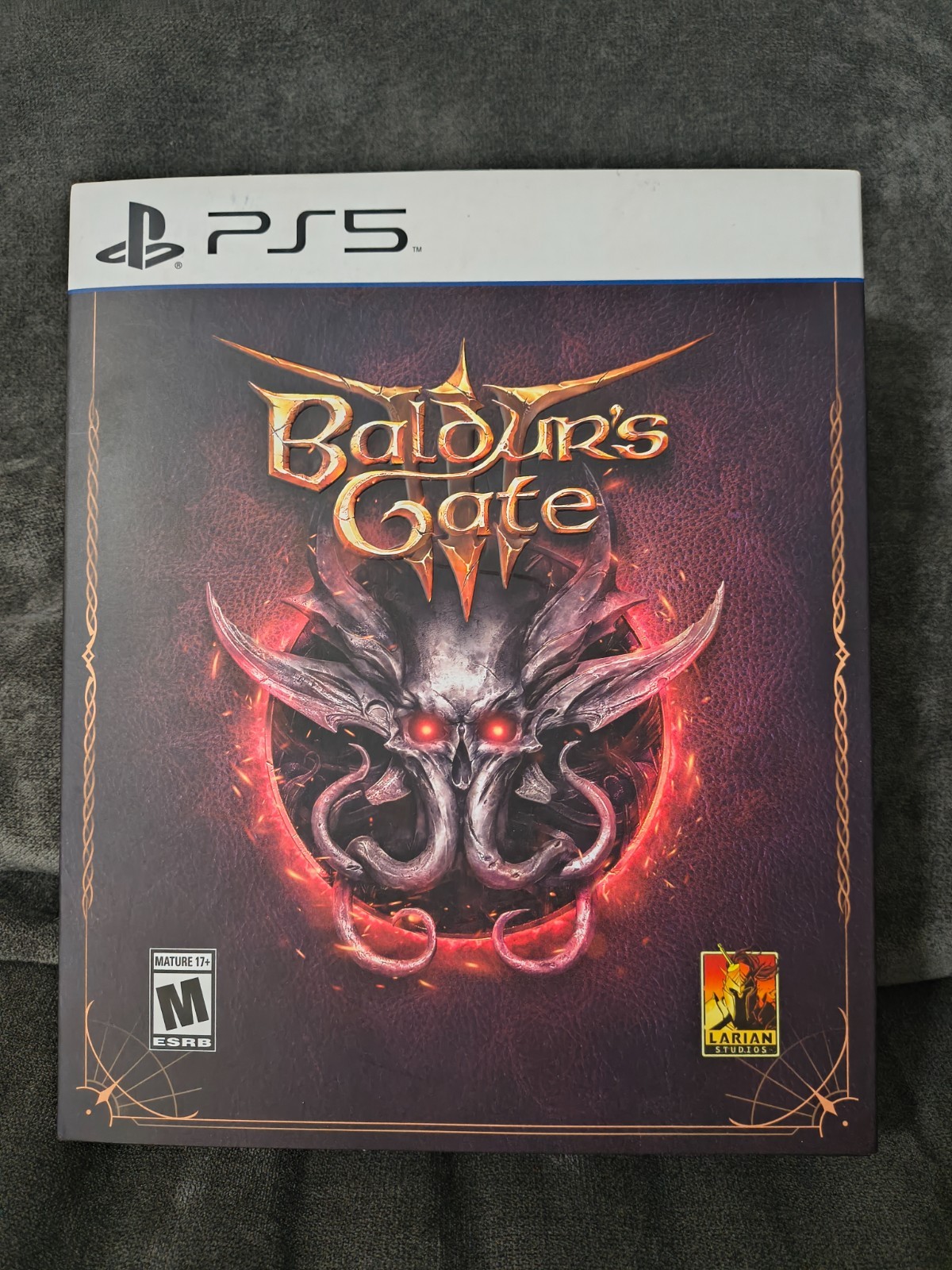 Baldurs Gate 3 Physical Deluxe Edition – PlayStation 5 US Version!