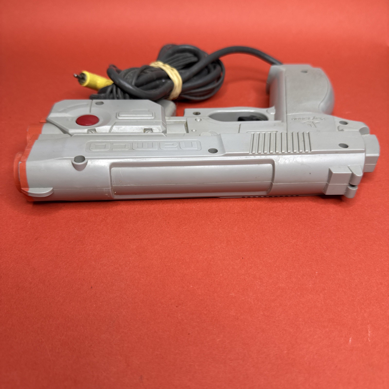 Namco GunCon Light Gun NPC-103 PlayStation PS1 1996 Gray w/ Y-Cable Adapter (A)