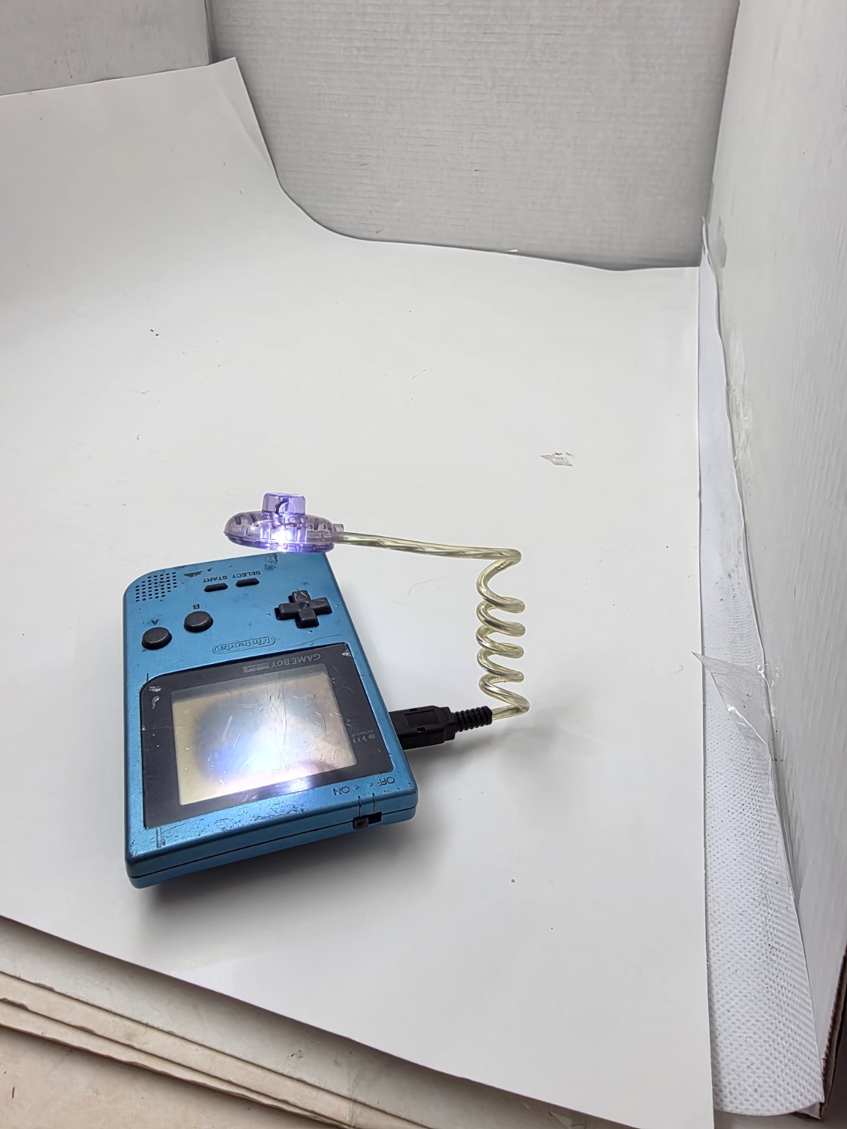 NEW Super Bright LED Snake Worm Light for GameBoy Pocket No Batteries Required Y