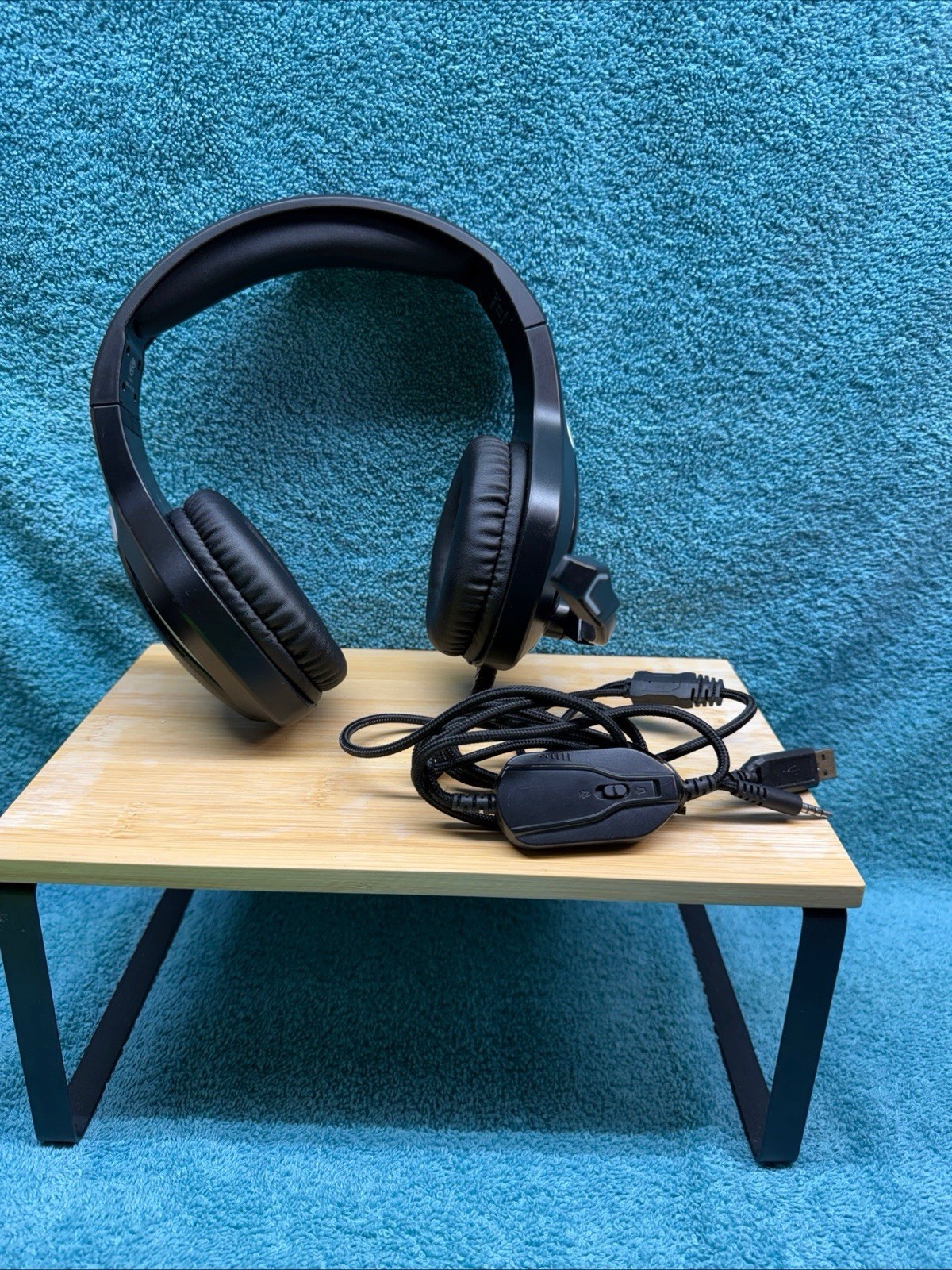 Fachixy FC-100 Black Headband Gaming Headset Boom Mic Wireless USB