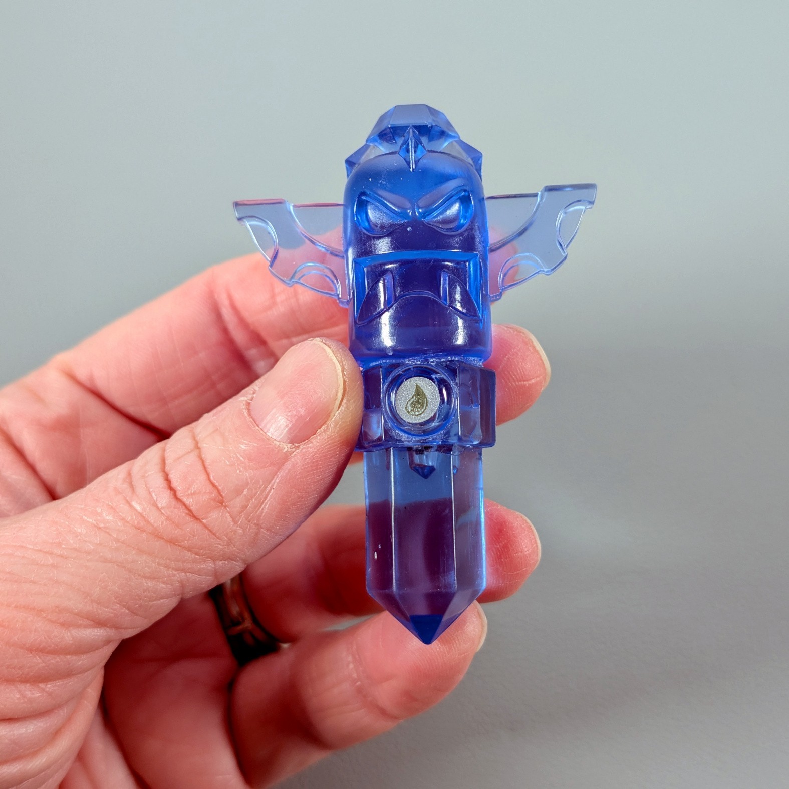 Skylanders TRAP TEAM Traps: LIFE HAMMER (weed whacker) & WATER TIKI (tidal tiki)