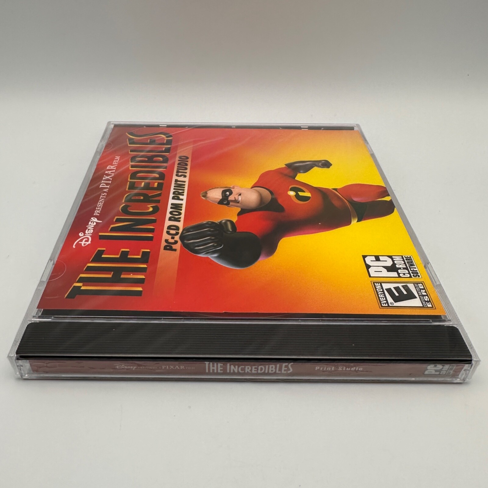 The Incredibles PC CD-ROM New Print Studio Disney Pixar Windows 98/Me/XP Game