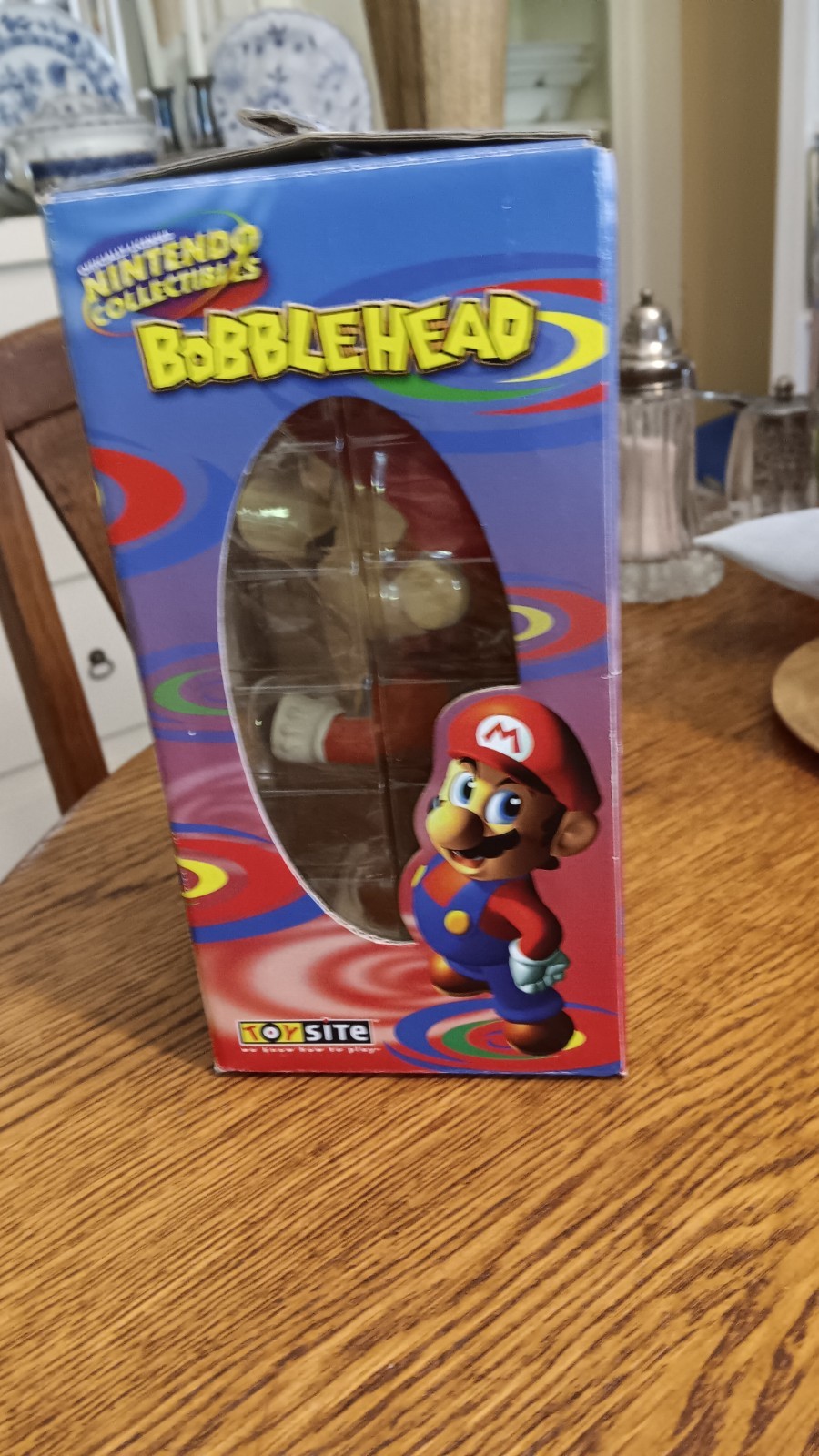 Vintage Nintendo Mario Bobblehead 2001 Toysite BD&A Super Collectible in Box