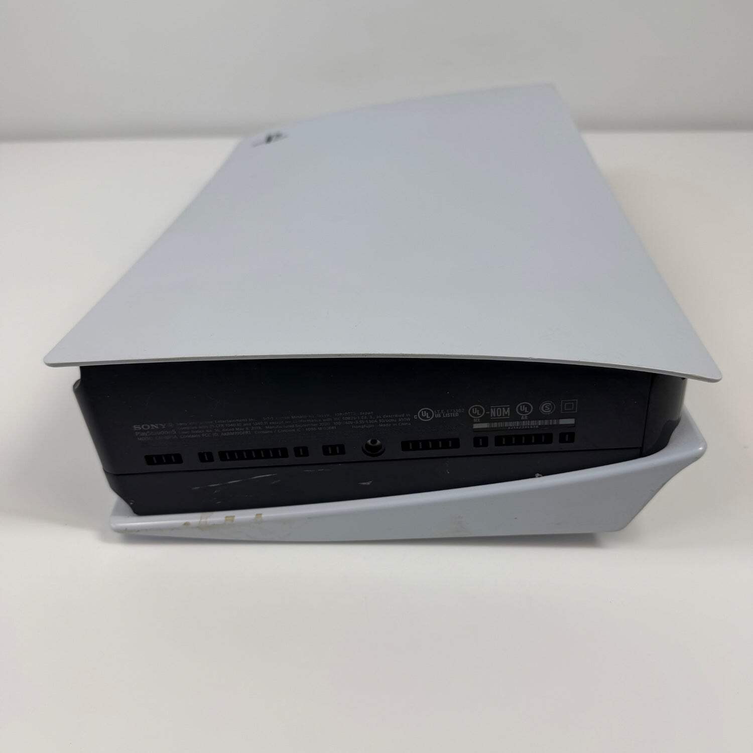 Sony PlayStation 5 Disc PS5 825GB White Console Gaming System Only CFI-1015A