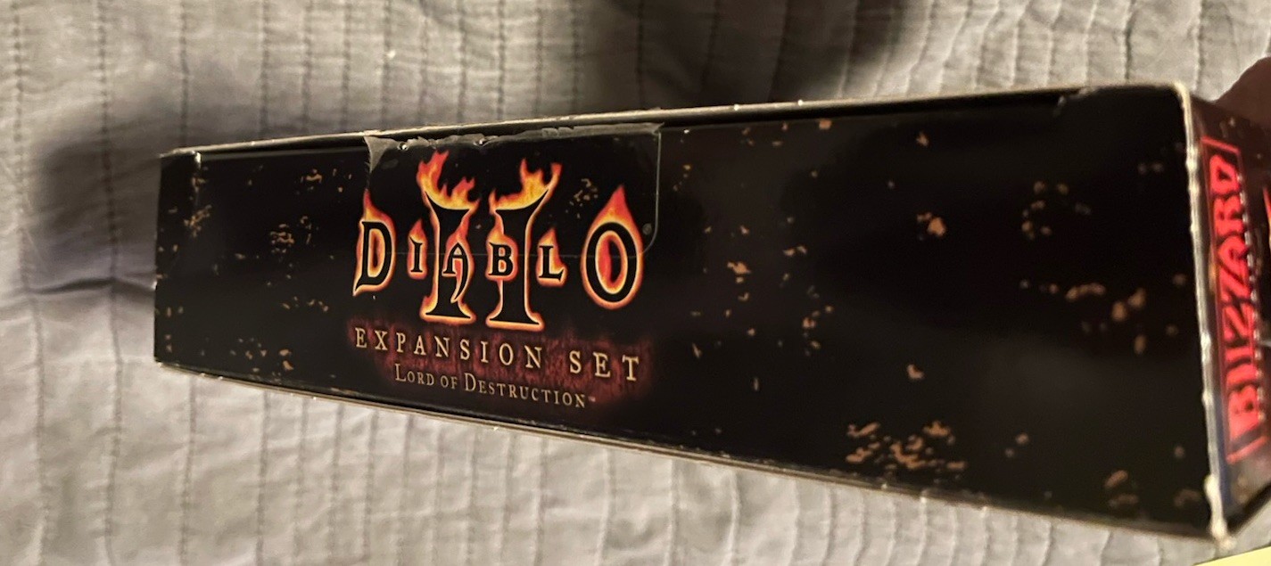 Diablo2 & Diablo2 Expansion set lord of destruction W/Manuals, Product Manuals