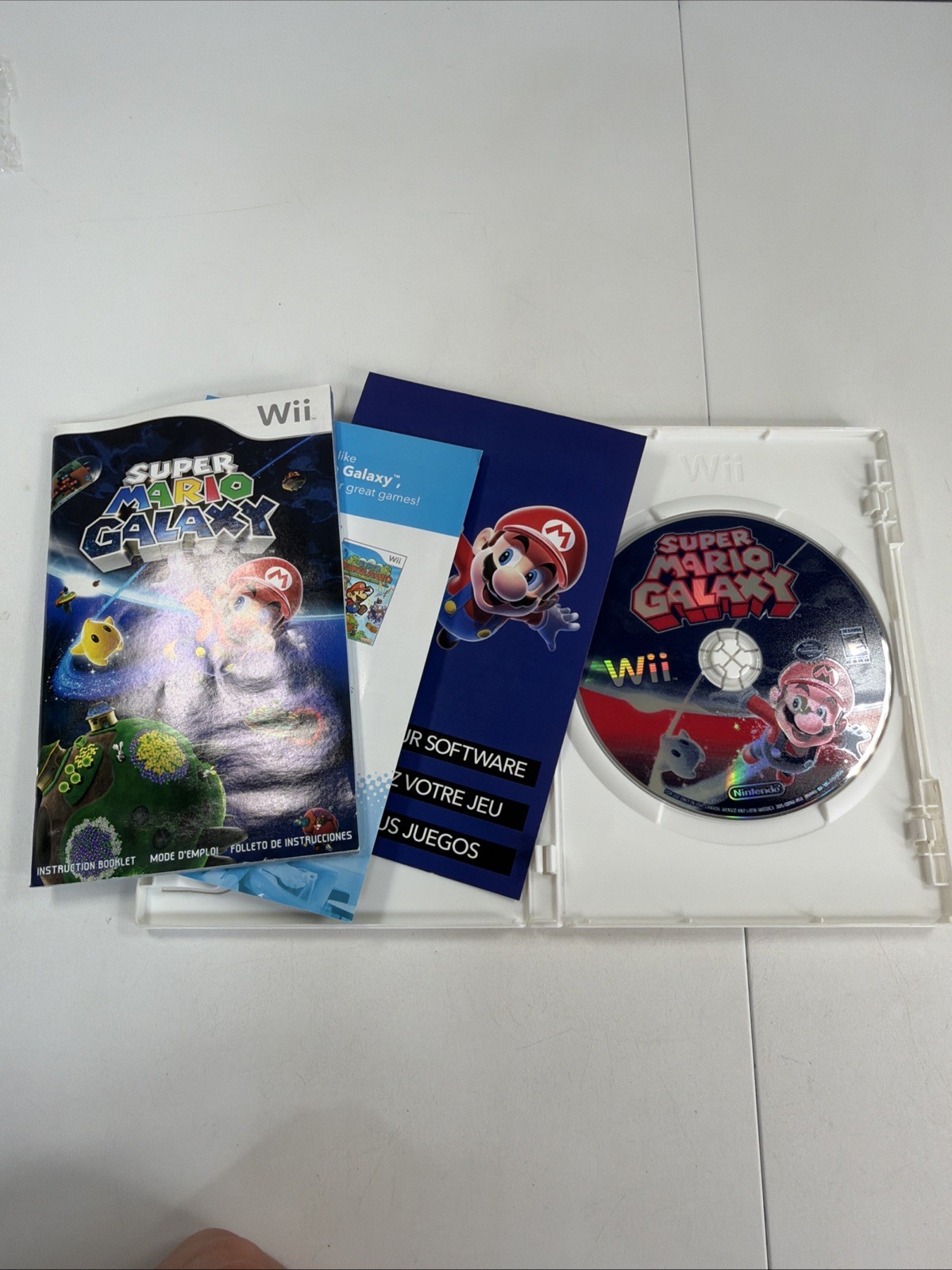 Wii Super Mario Galaxy (2007, Nintendo Wii) Complete CIB w/ Manual TESTED