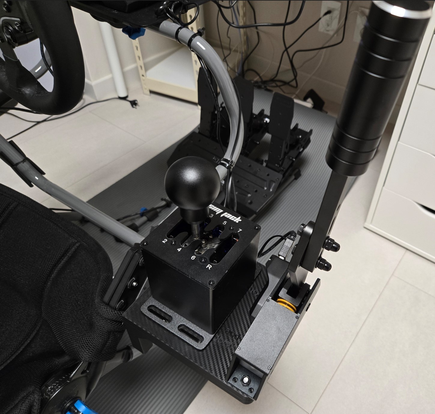 Playseat Challenge X Logitech Edition MOZA HGP and HBP or SHP Mount