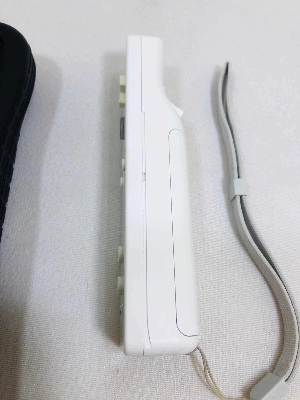 OEM Wii Remote White W/Wii Motion Plus Adapter + Black Slip Cover Tested Cleaned