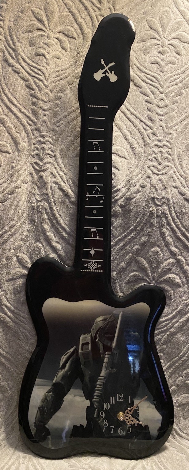 Halo Master Chief Vintage Guitar Shape Wall Clock By Oval Framecraft Vintage