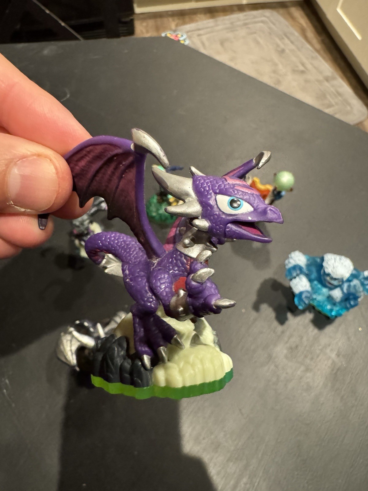 Skylanders Mixed Lot 6 – Stealth Elf Dark Spyro Cynder Slam Bam Roller Brawl Mag