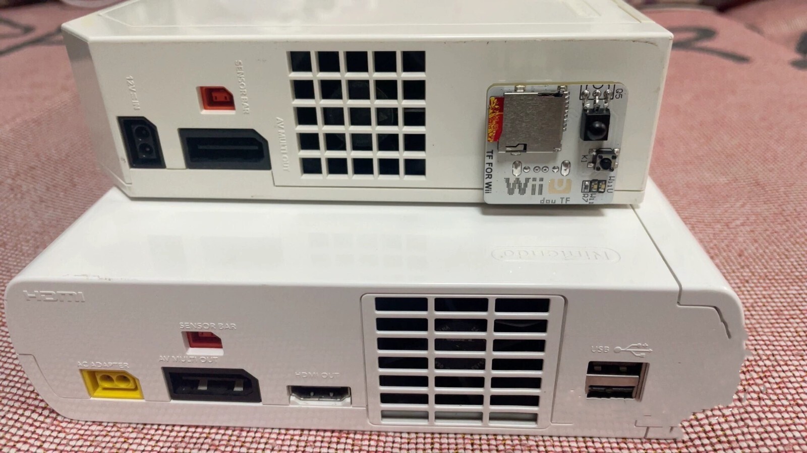 Double TF Card Slot Plate Two Choose One to USB for Wii / WiiU TF Card Switching