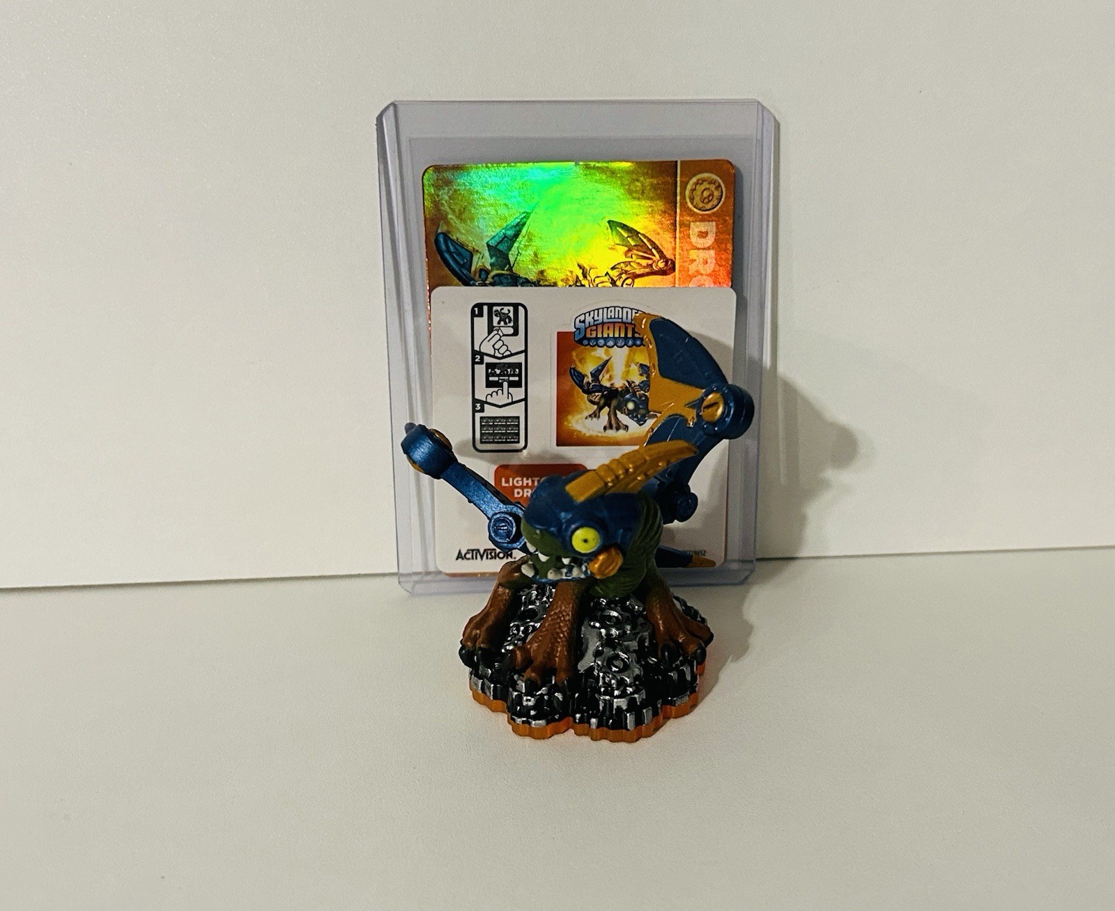 Skylanders Giants Drobot Lightcore