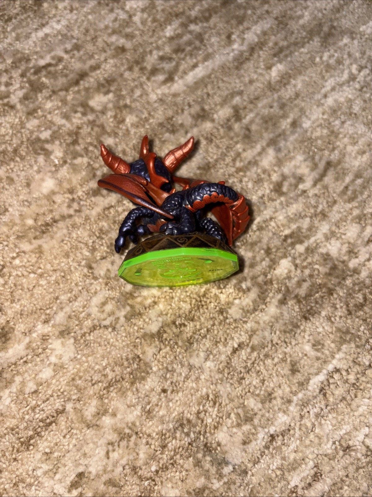 2011 Skylanders Spyro’s Adventure Legendary Dark Spyro Dragon Series 1 Figure