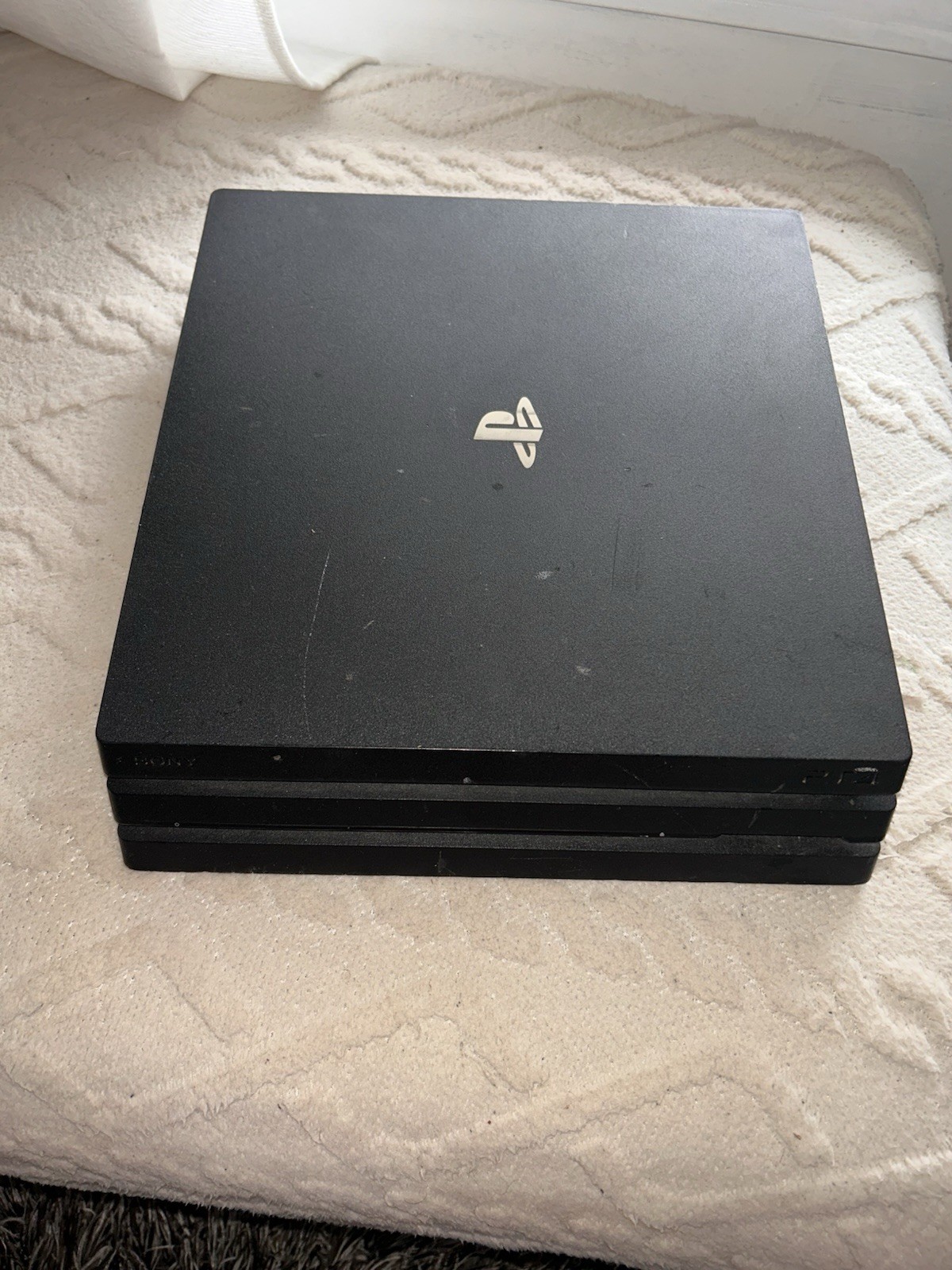 Sony PlayStation 4 Pro Console with Controller Black Wi-Fi Internet Browsing