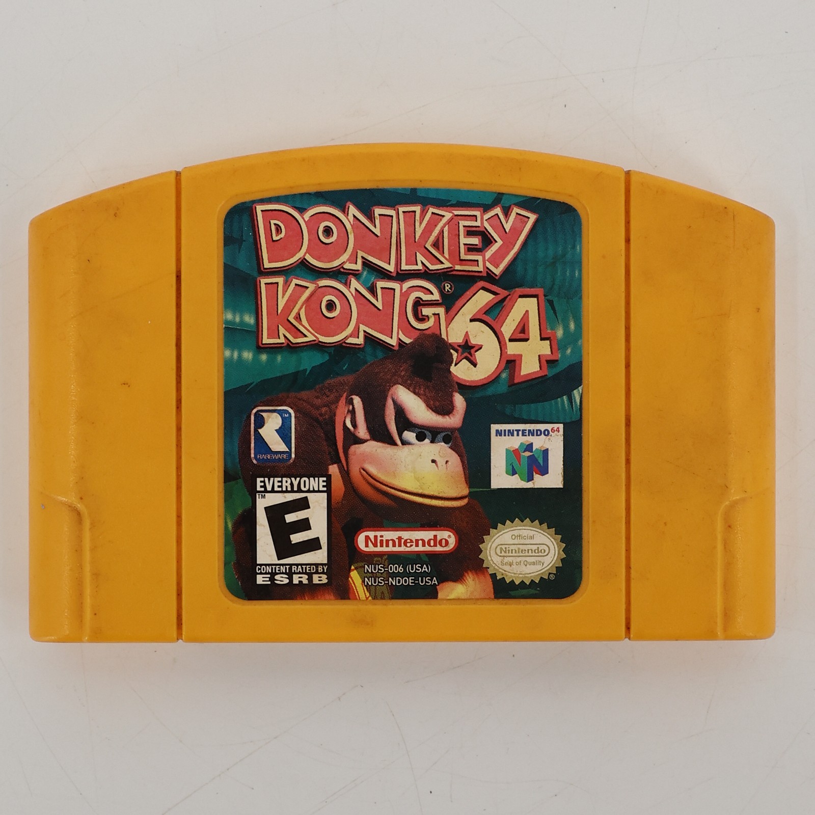 Nintendo 64 Donkey Kong 64 Video Game Cartridge Only Iconic Banana Yellow N64