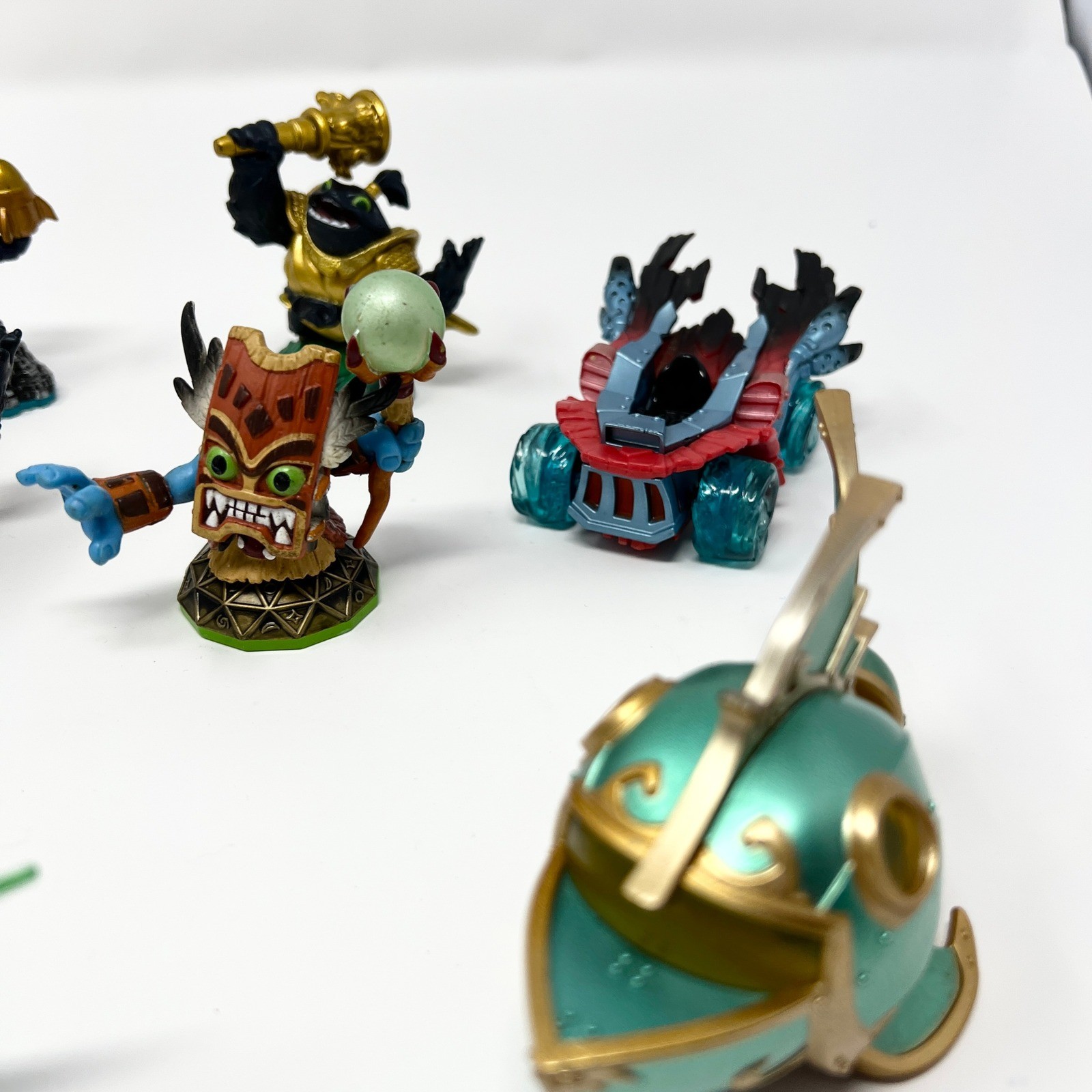 Skylanders SuperChargers Trap Team Figure Vehicle Lot Donkey Kong Gaming
