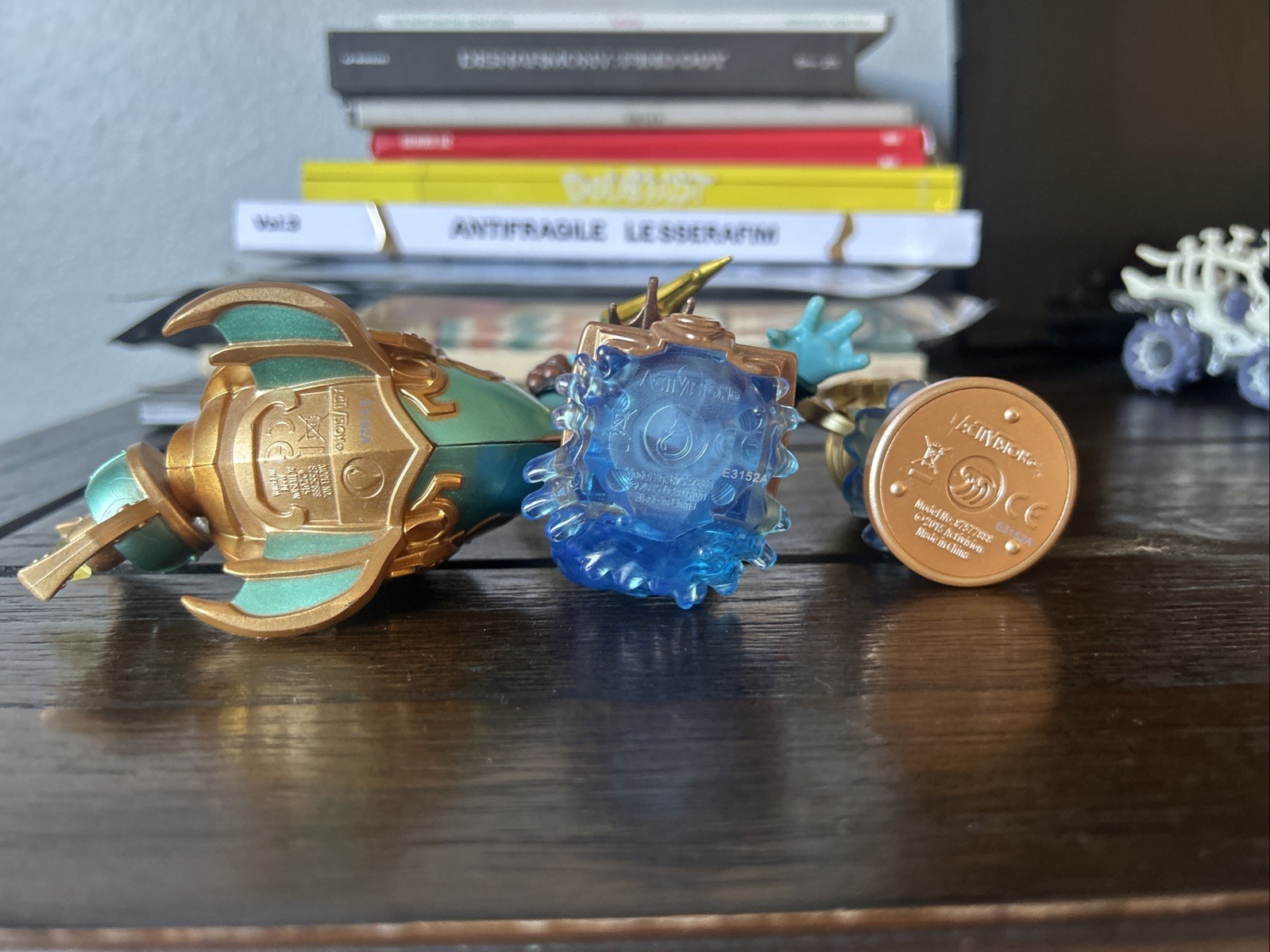 Skylander Deep Dove Gill Grunt, Vehicle, The Reef Ripper, Alongside Sea Thophy