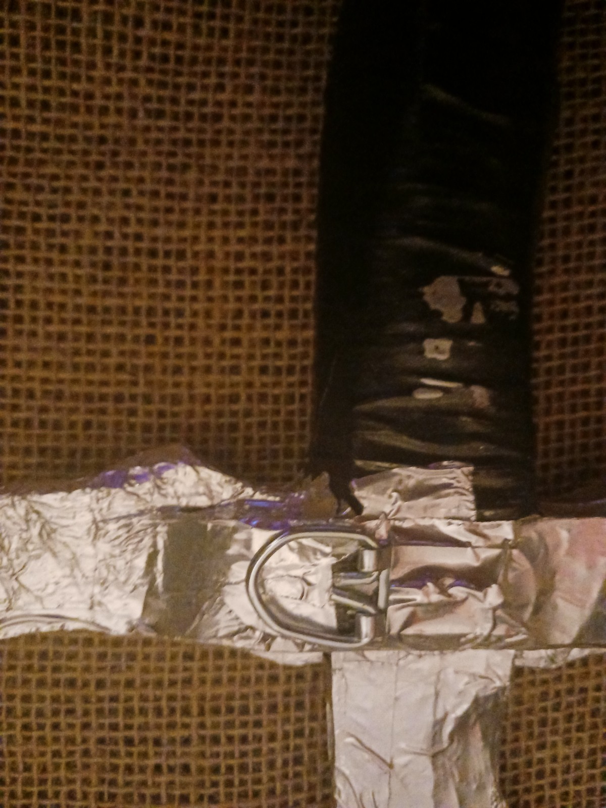 BATMAN ARKHAM CITY – Ra’s Al Ghul Sword Wall Decoration With Game Title On Blade