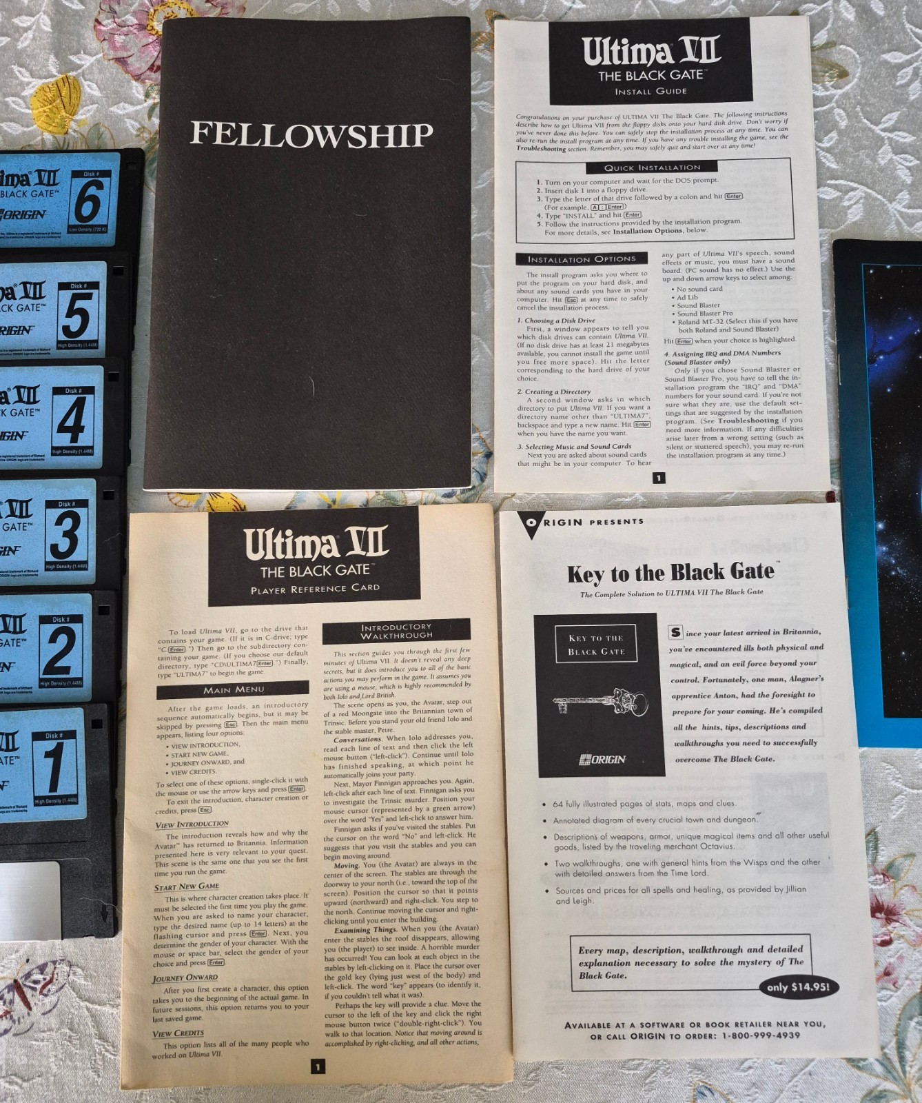 Ultima VII The Black Gate big box 3.5 1991, cloth map, all manuals