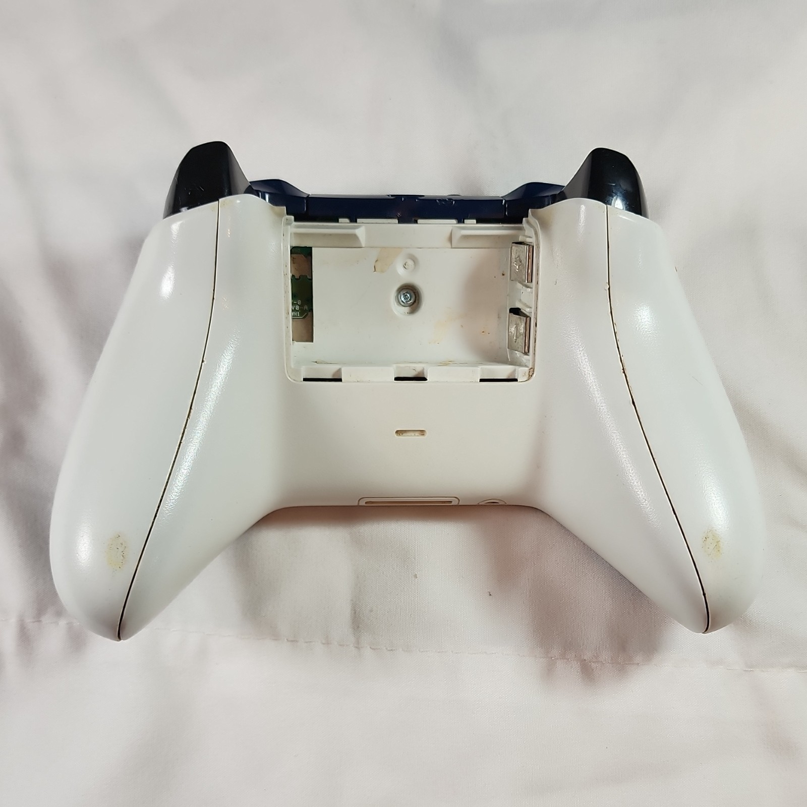 Microsoft Xbox One Wireless Controller 420 Leaf Design Multi-Color for Console
