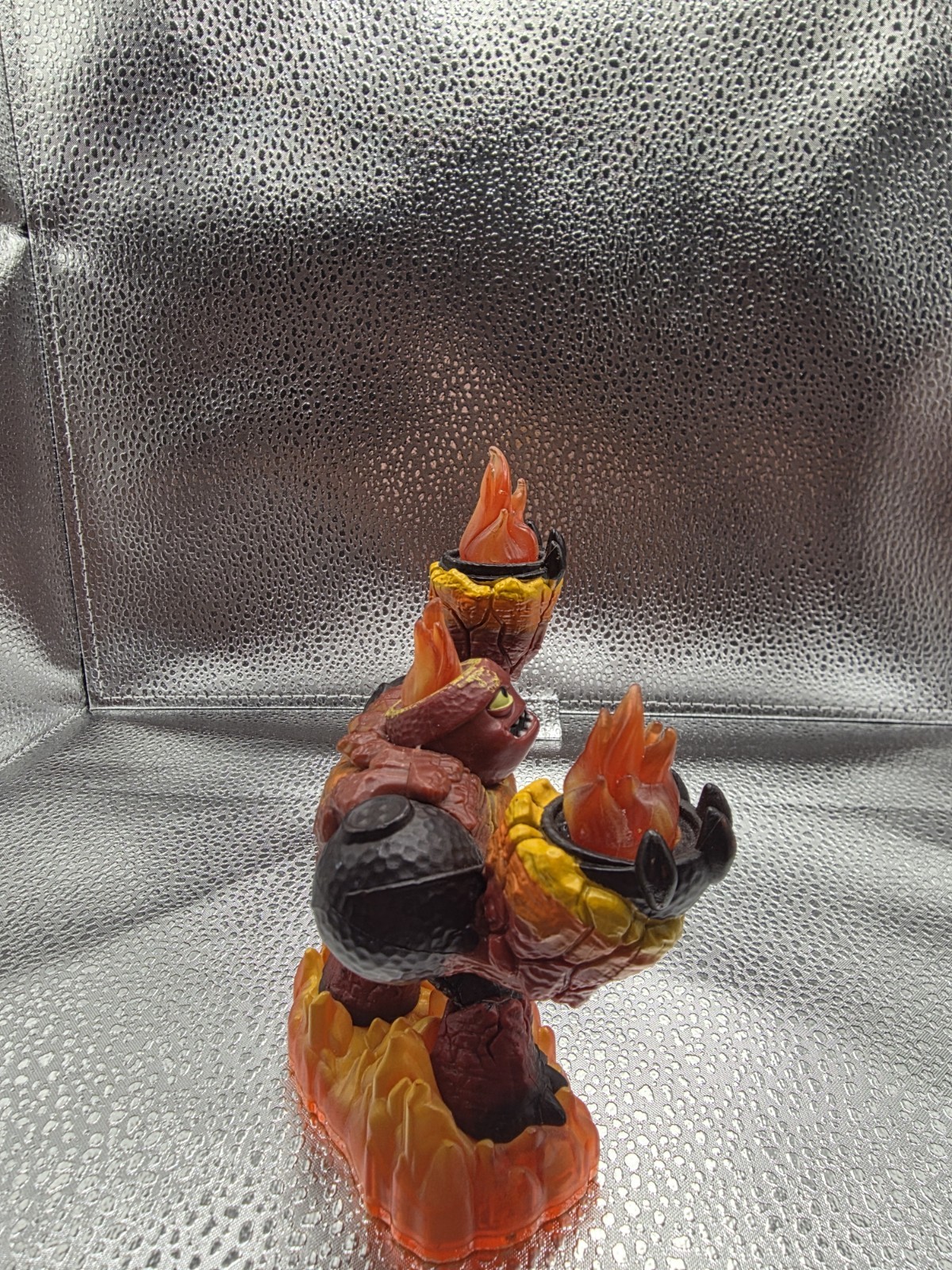 Skylanders Giants Character Figures Swarm Hot Head Ninjini Tree Rex + 1 Figure