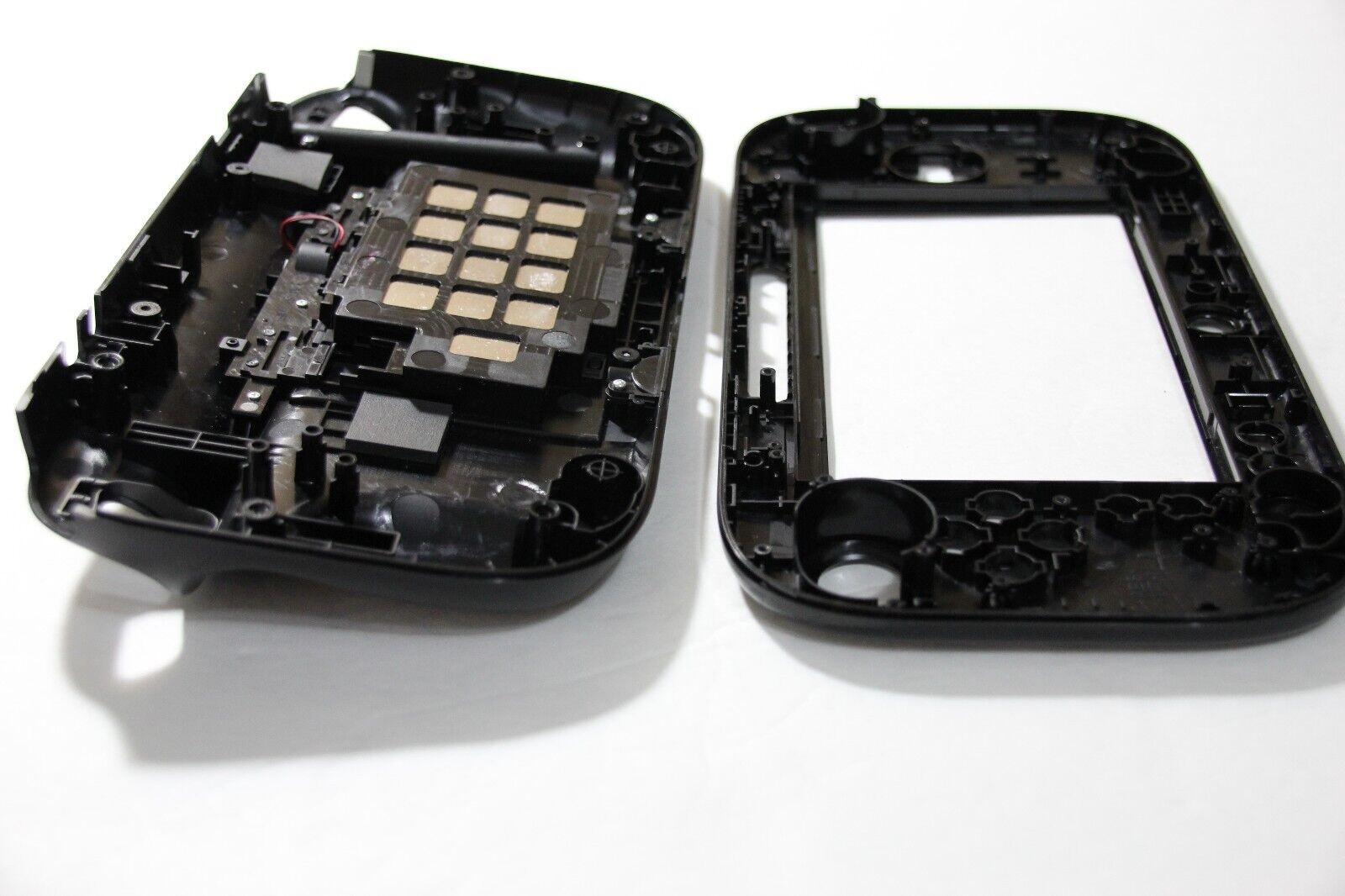 OEM NINTENDO WII U GAMEPAD HOUSING SHELL REPLACEMENT PART WUP-010 Front and back
