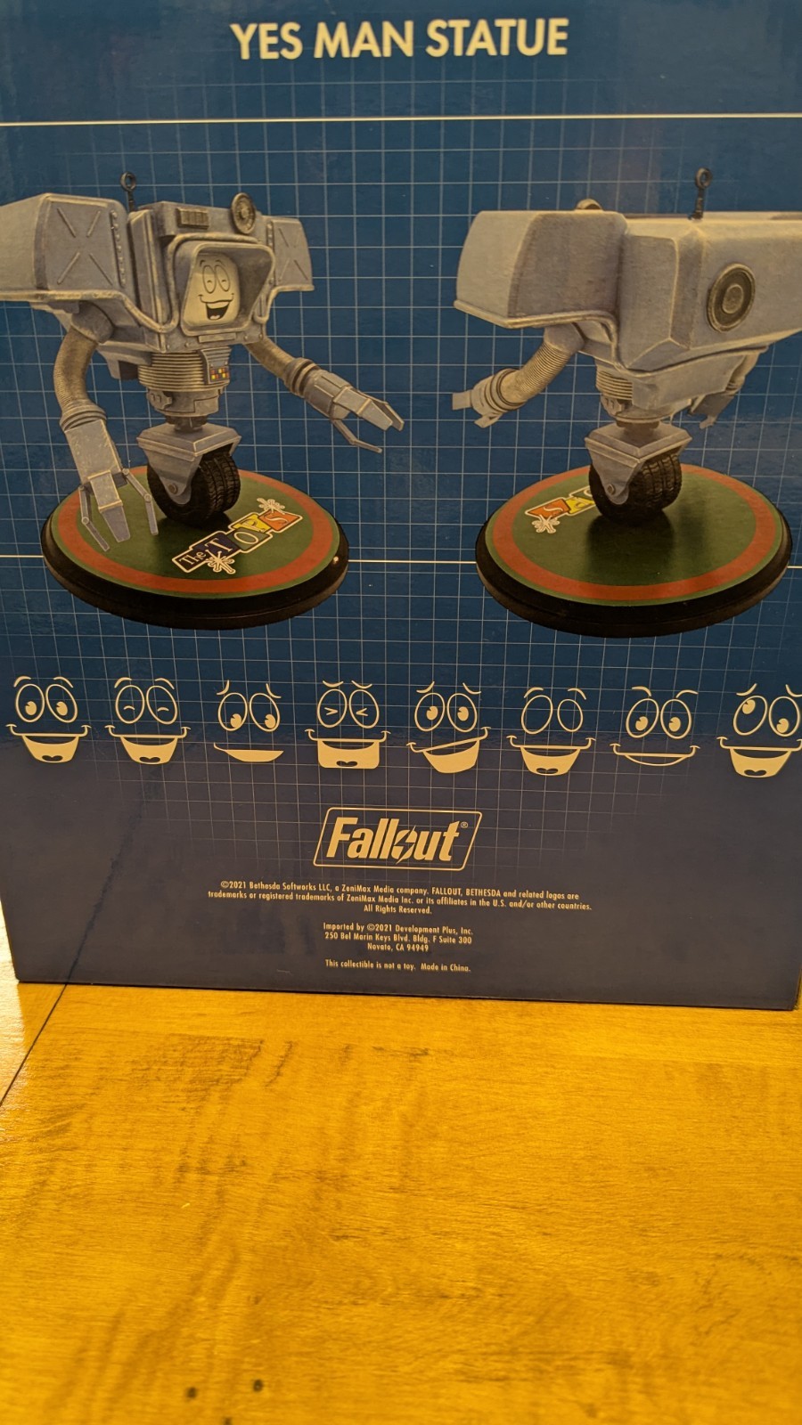 Fallout New Vegas Yes Man Securitron Statue Bethesda Gear Store Rare
