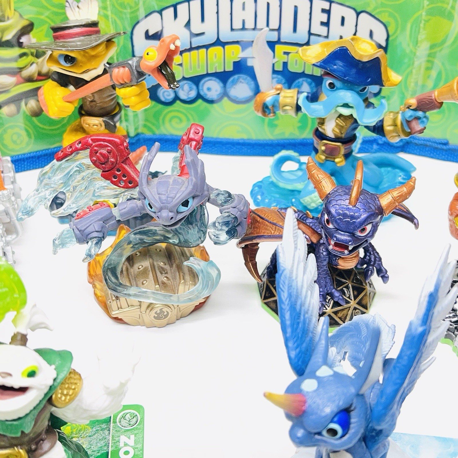 Skylanders Spyro Giants Swap Force LOT OF 40 Figures w/ Cards + Stickers + Case