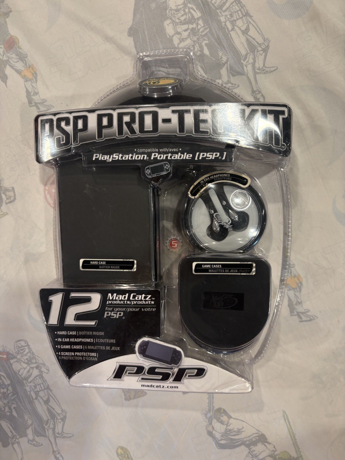 Mad Catz Sony PSP 12 pc Pro Kit w/ Headphones Brand New