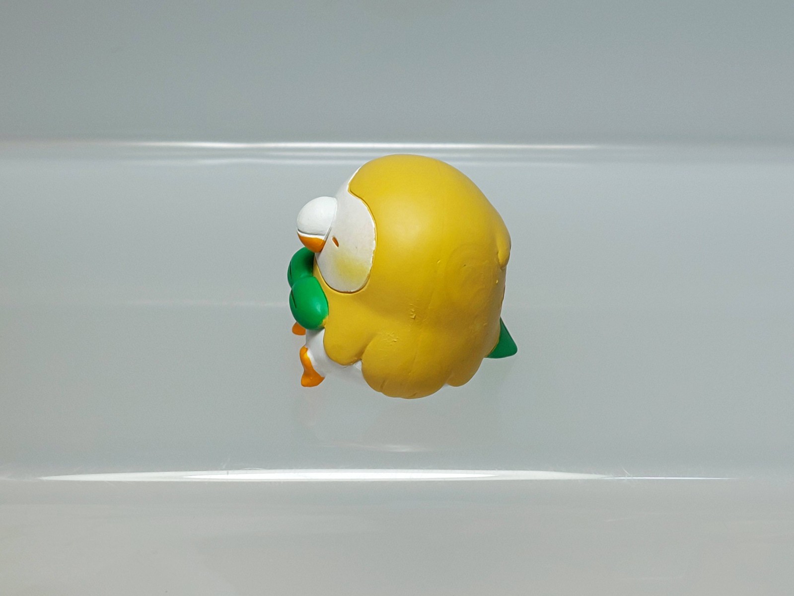 Pokemon Center Japan 2018 Figure Collection Pokemon Yurutto Rowlet Q04 0.8in