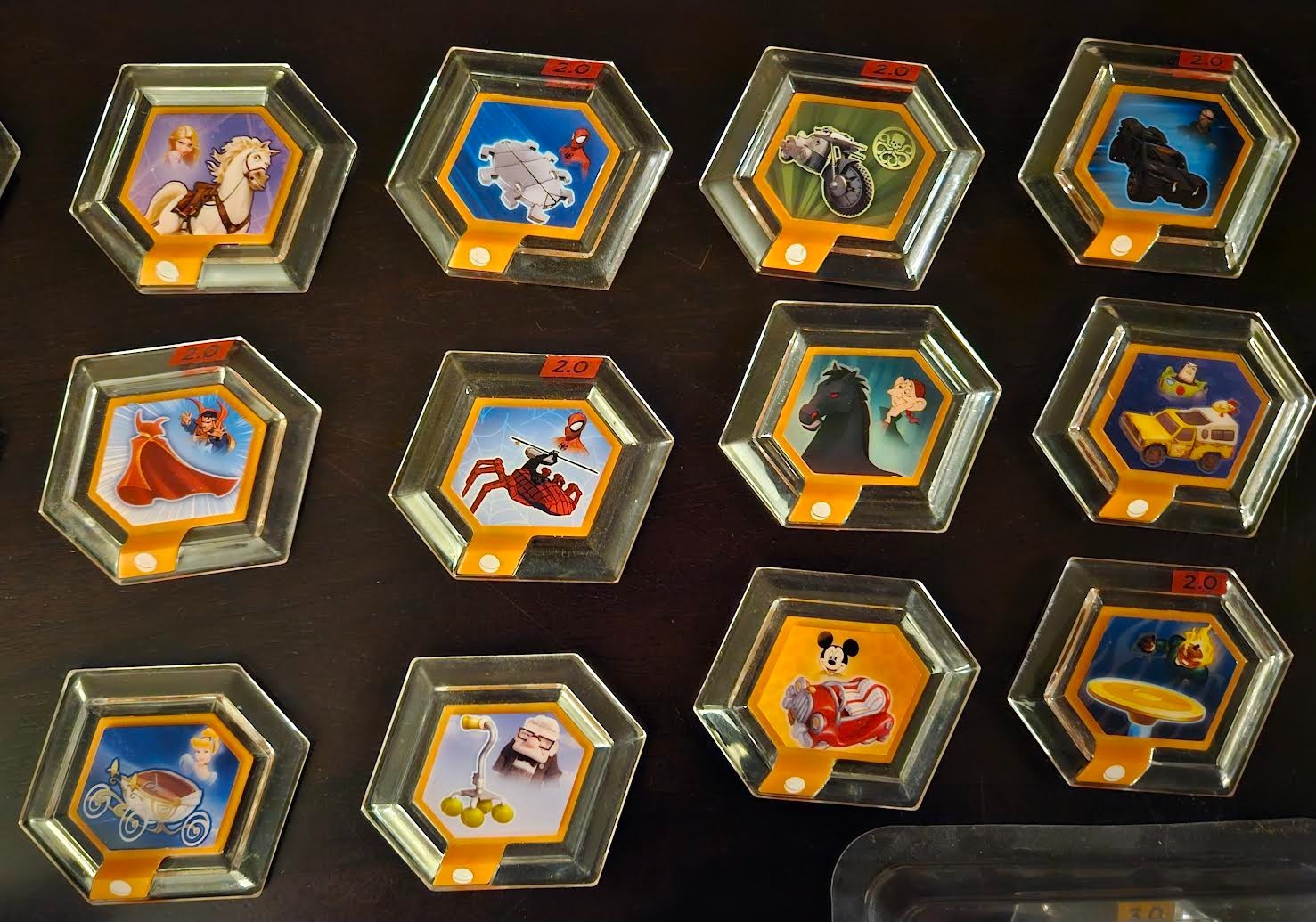 (80) Disney Infinity 1.0 2.0 3.0 Power Disc Lot Marvel Disney Star Wars & More