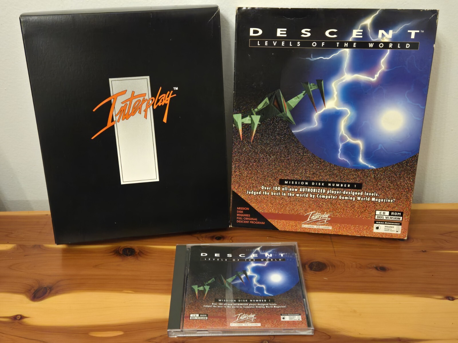 Descent Levels of the World (PC CD DOS, 1995) Big Box and CD – VINTAGE