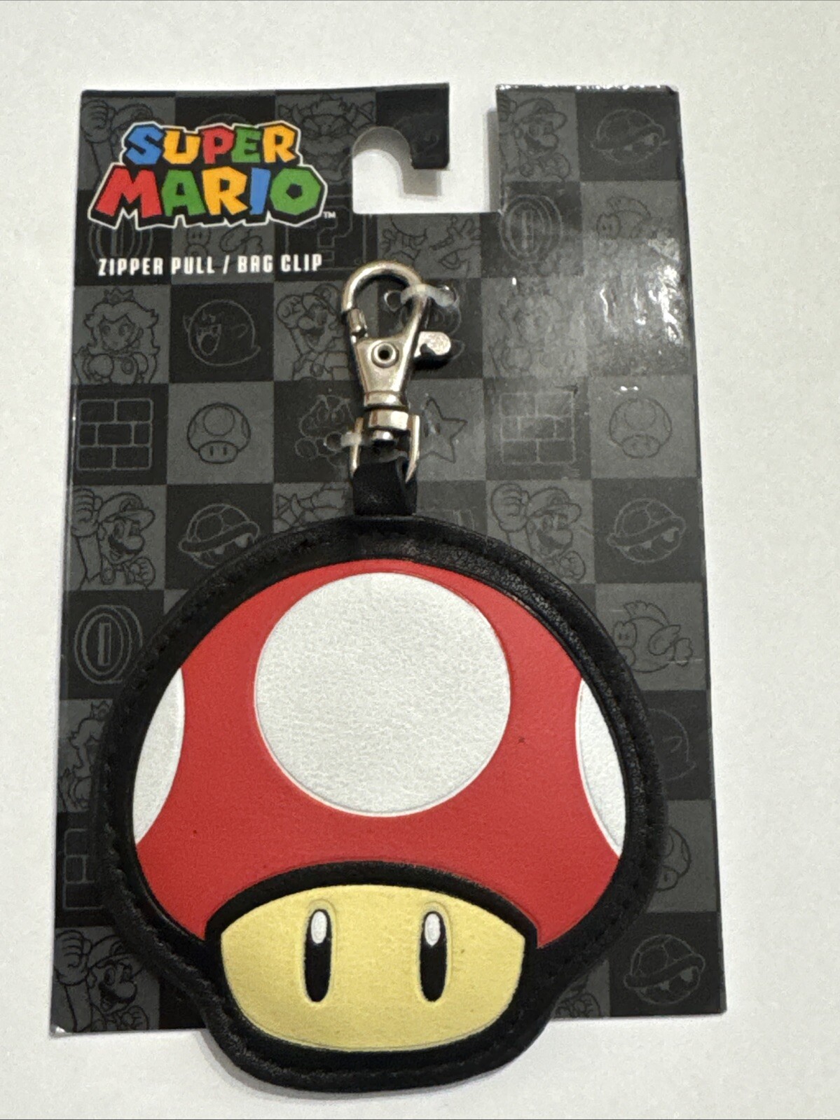 Nintendo Super Mario Mushroom Zipper Pull Bag Clip Red White Black